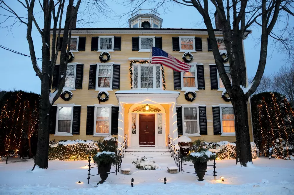 Captain Lord Mansion Inn and B & B, Kennebunkport 1 Captain Lord Mansion Inn and B & B, Kennebunkport